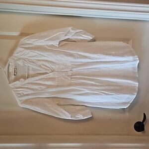 Ladies Size Medium White Tunic
